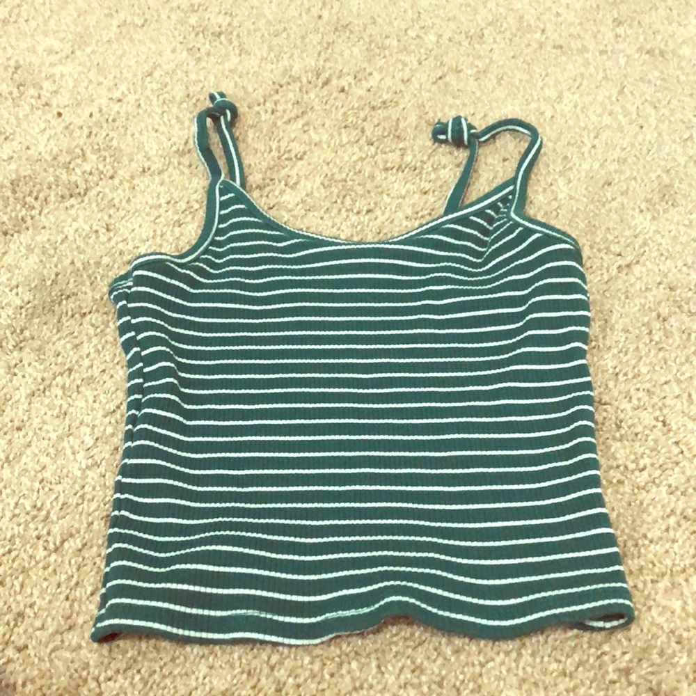 american eagle green and white crop top